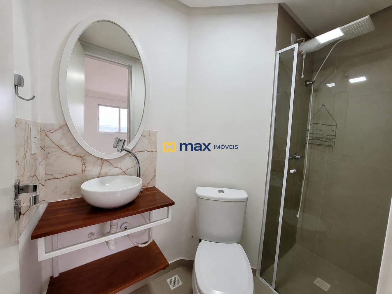 Apartamento para aluguel no Centro: 