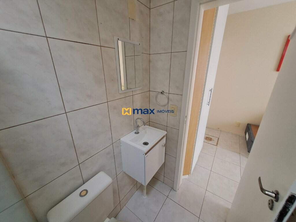 Apartamento para aluguel no Ressacada: Banheiro Social