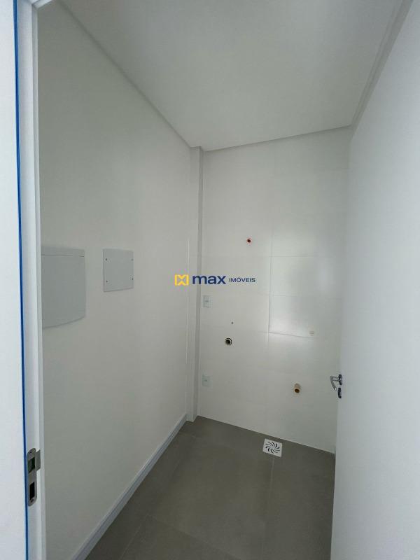 Casa à venda no Gravatá: lavanderia