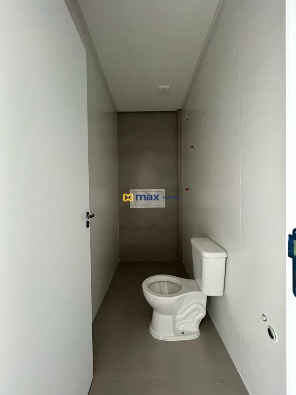 Casa à venda no Gravatá: Banheiro Social Piso Superior