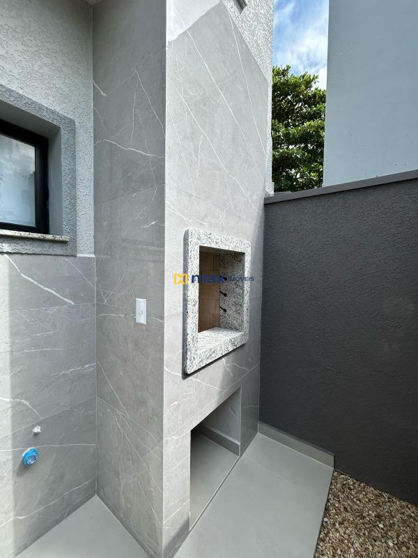 Casa à venda no Gravatá: Fundos Churrasqueira