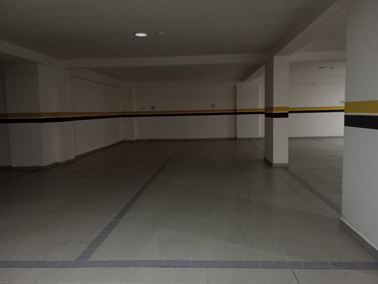 Apartamento à venda no Pioneiros: 