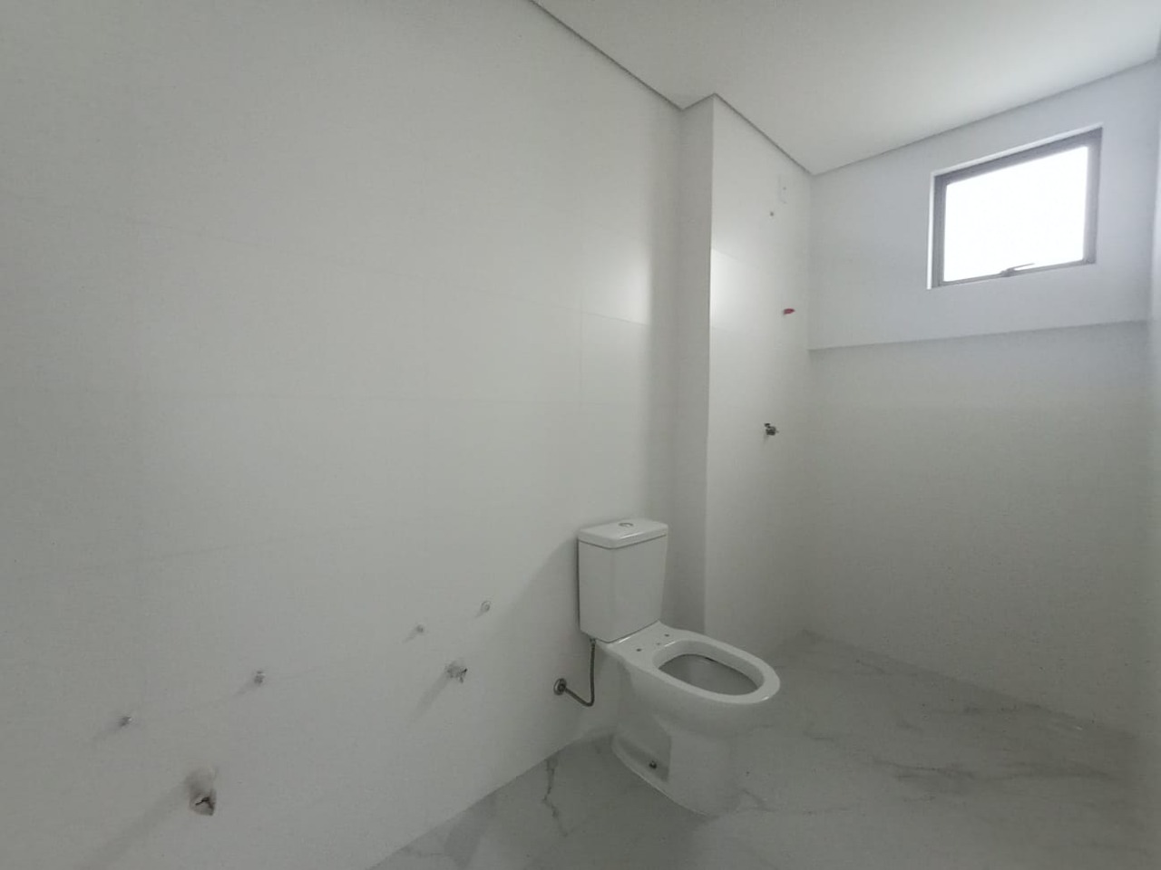 Apartamento à venda no Pioneiros: 