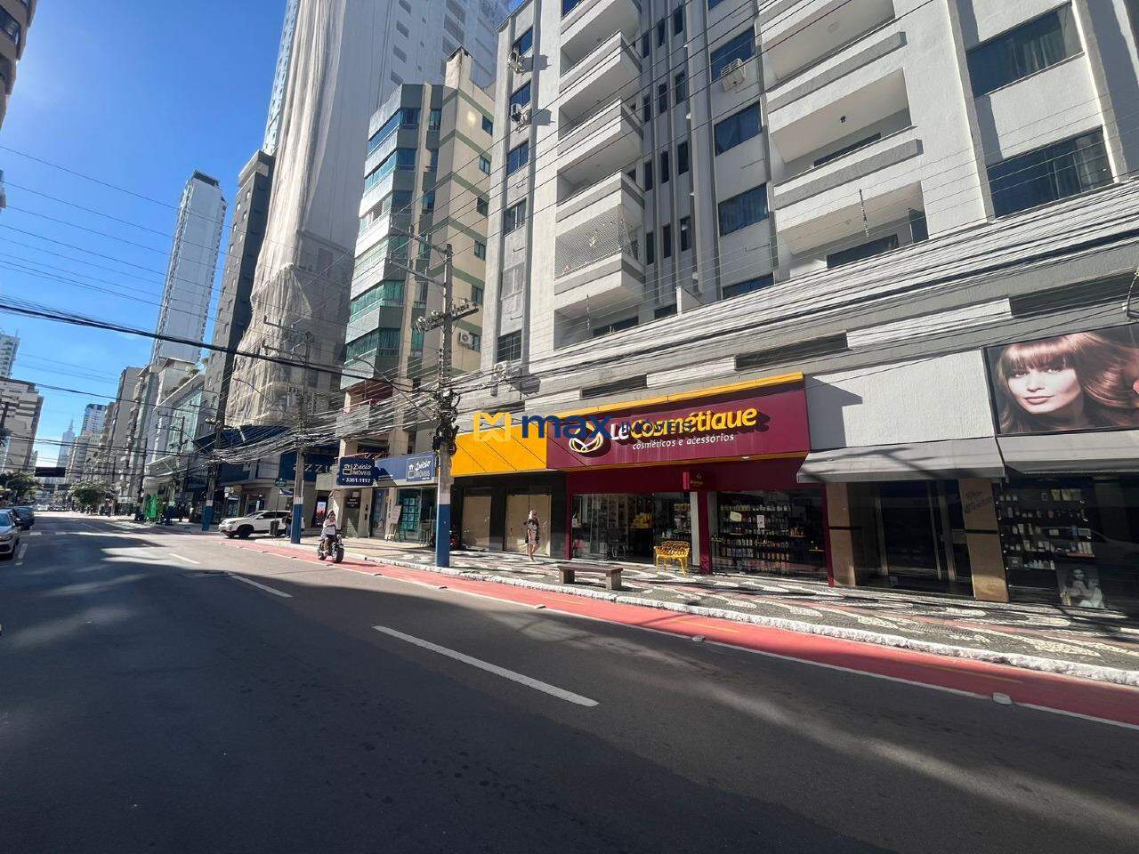Apartamento para aluguel no Centro: 