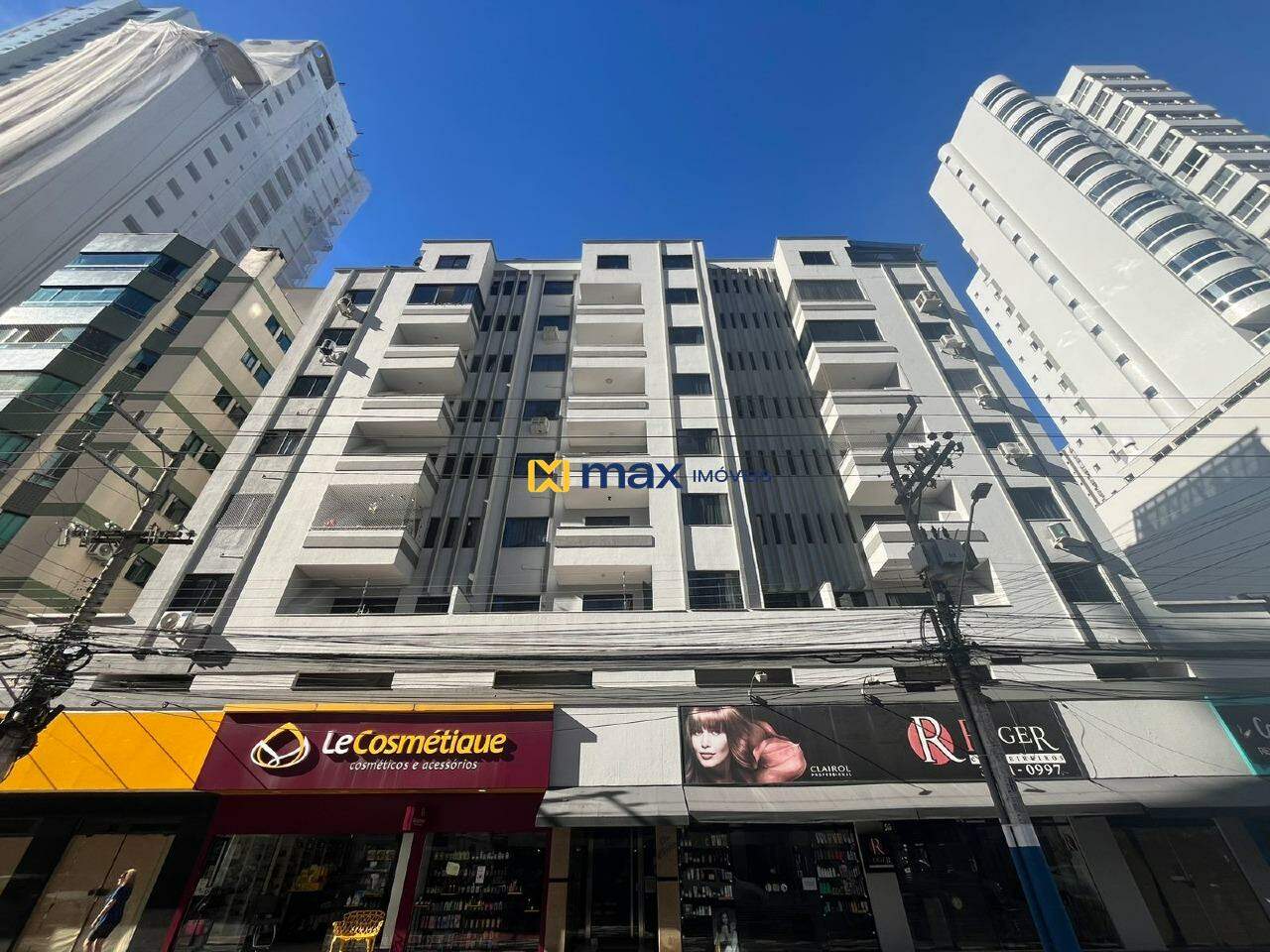 Apartamento para aluguel no Centro: 