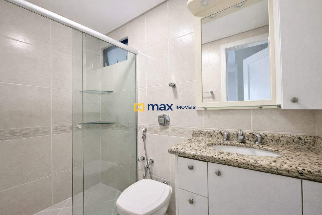 Apartamento para aluguel no Centro: 