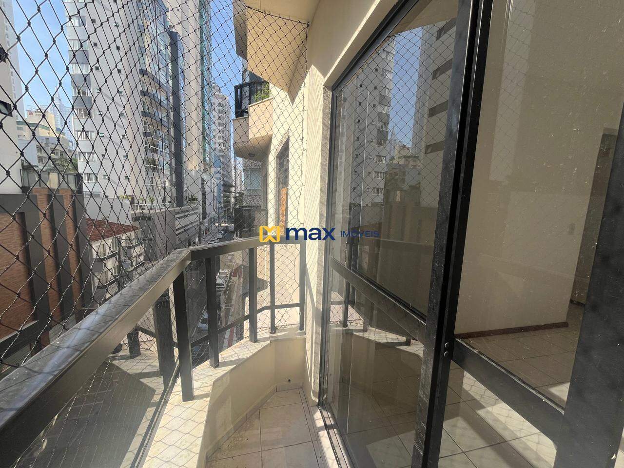 Apartamento para aluguel no Centro: 