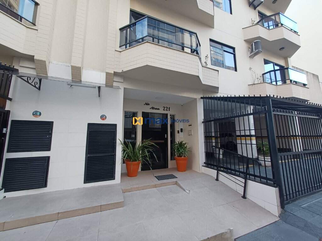 Apartamento para aluguel no Centro: 