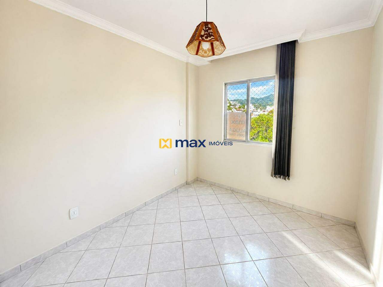 Apartamento para aluguel no Pioneiros: 