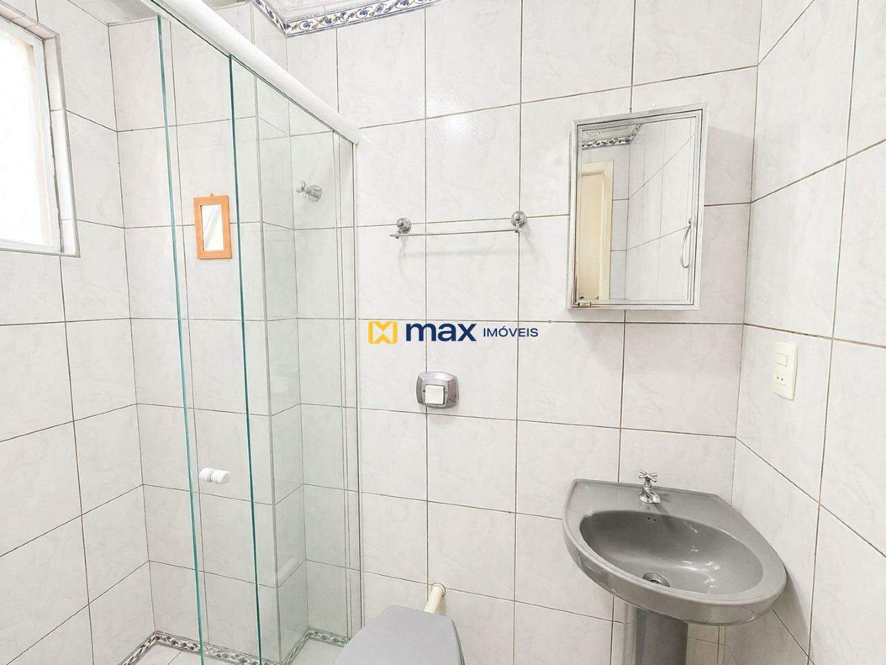 Apartamento para aluguel no Pioneiros: 