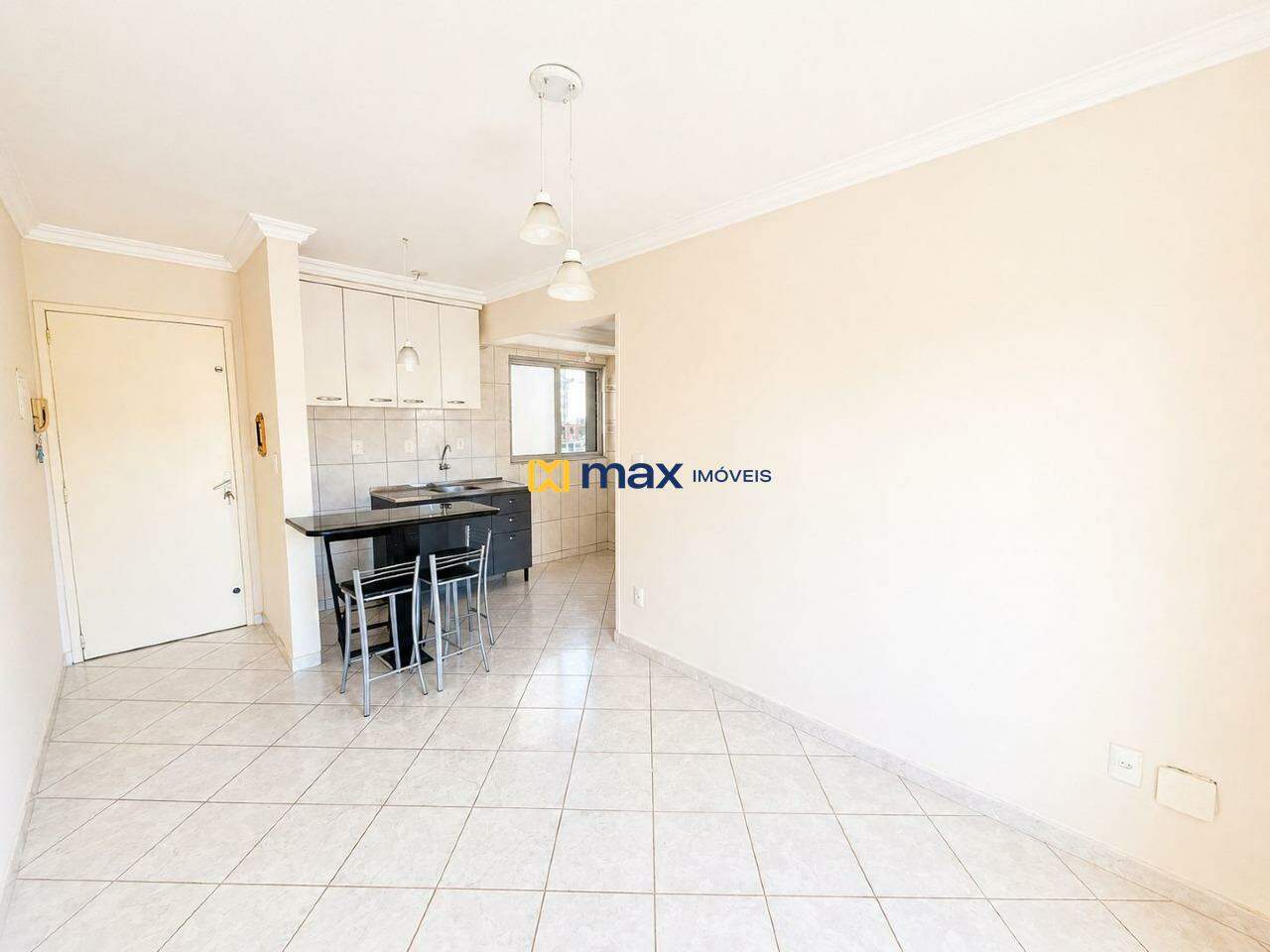 Apartamento para aluguel no Pioneiros: 