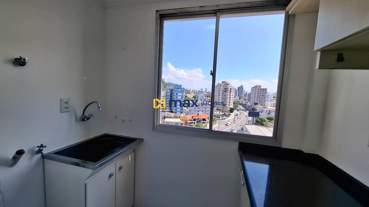 Apartamento para aluguel no Centro: Lavanderia