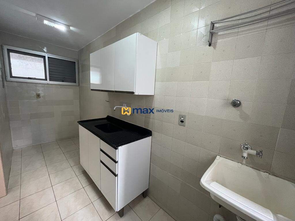 Apartamento para aluguel no Centro: 