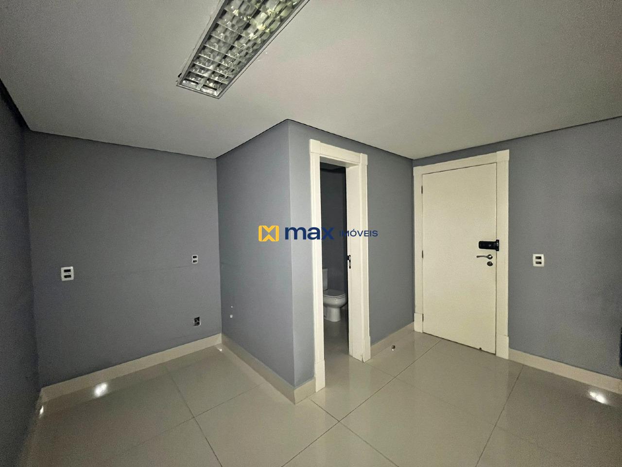 Sala para aluguel no Centro: 