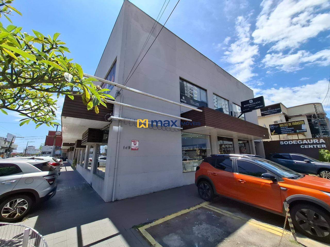 Sala para aluguel no Centro: Fachada