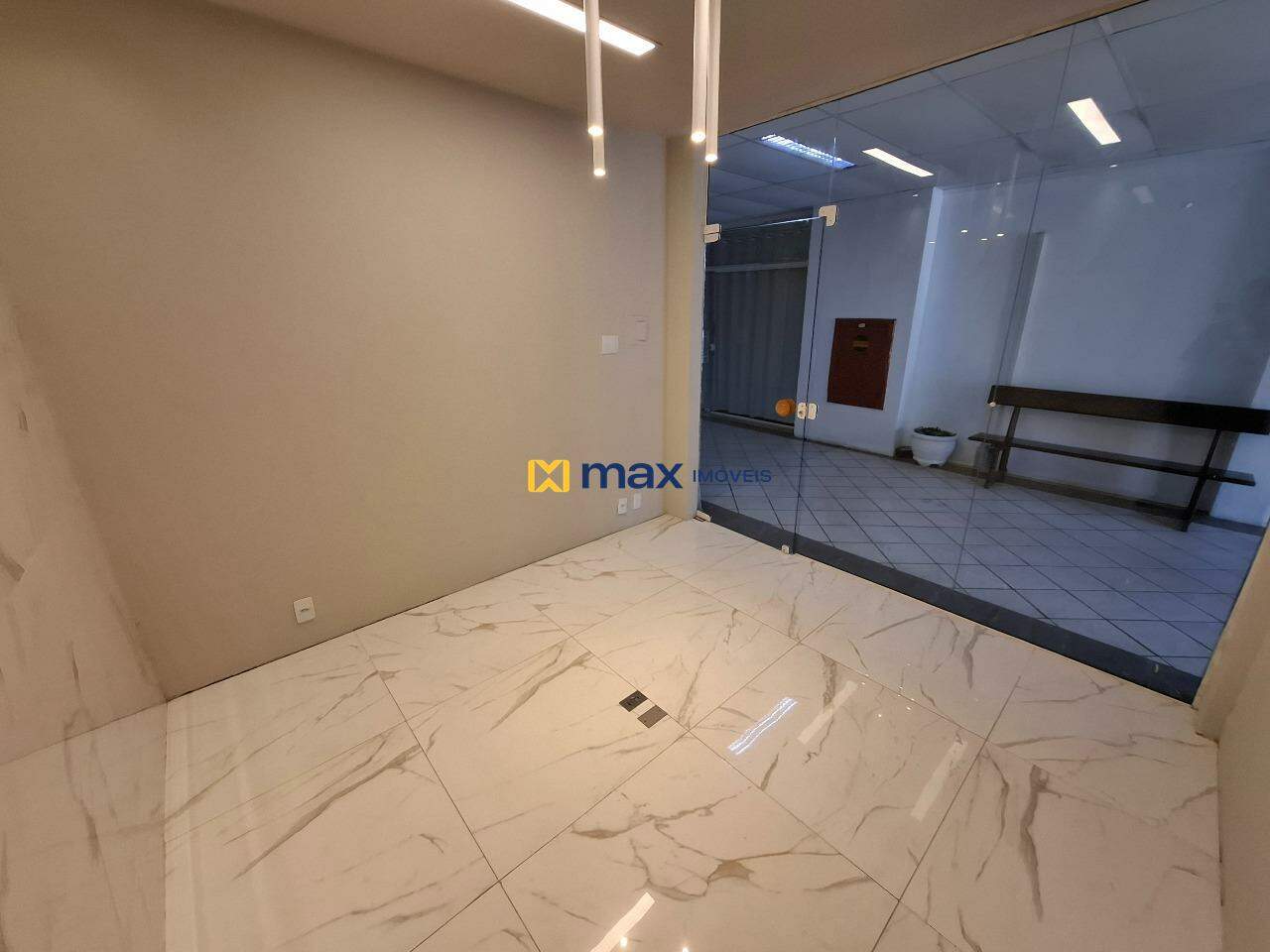 Sala para aluguel no Centro: Sala