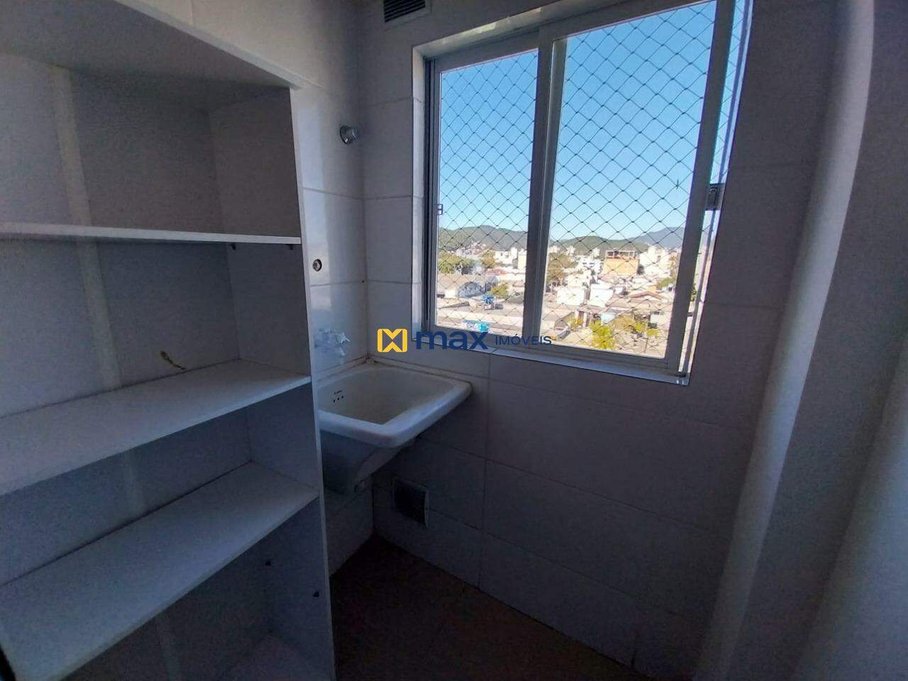 Apartamento para aluguel no Jardim Iate Clube: 
