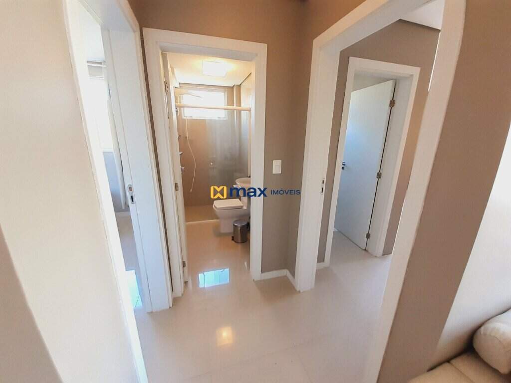 Apartamento à venda no Ressacada: Hall dos Quartos