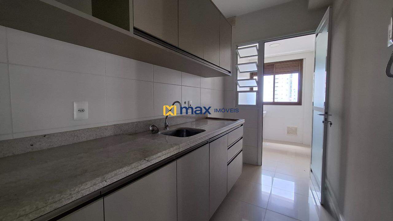 Apartamento para aluguel no Fazenda: Cozinha