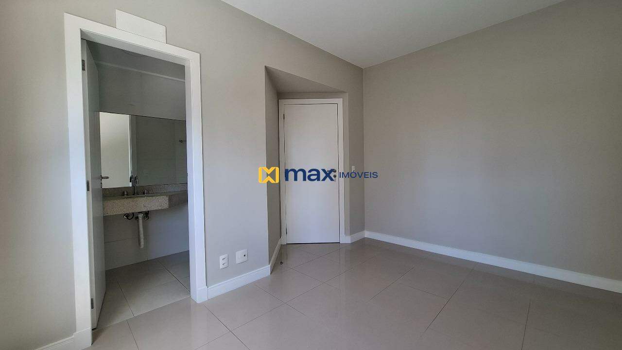 Apartamento para aluguel no Fazenda: Suíte