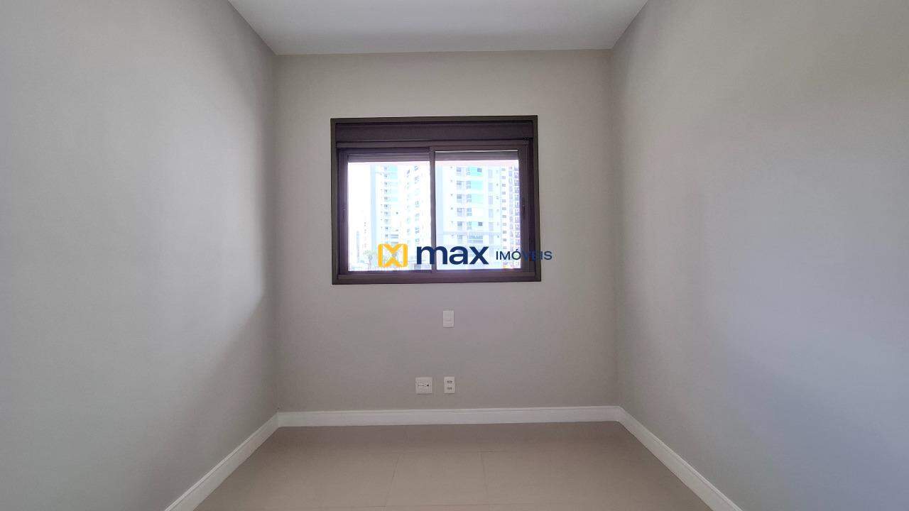 Apartamento para aluguel no Fazenda: Dormitório
