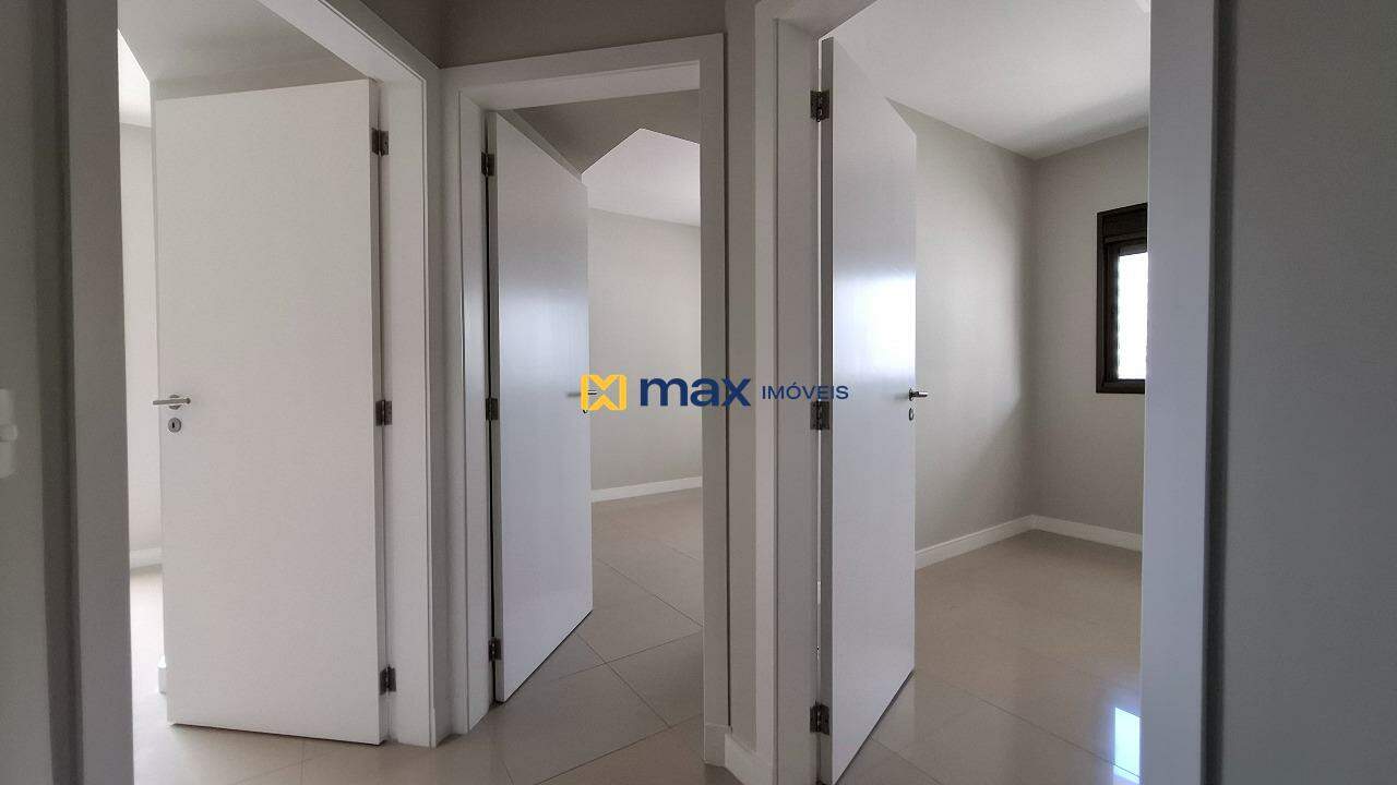 Apartamento para aluguel no Fazenda: Corredor