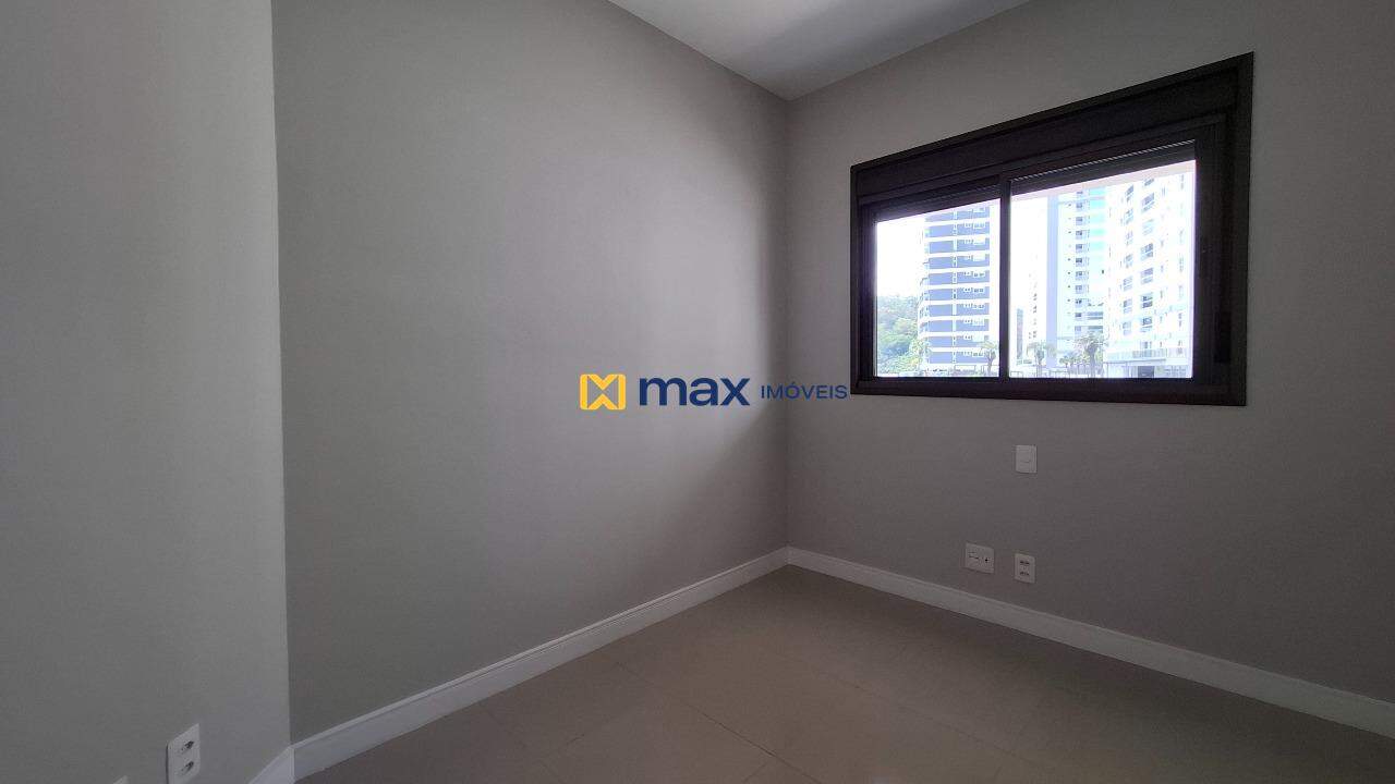 Apartamento para aluguel no Fazenda: Dormitório