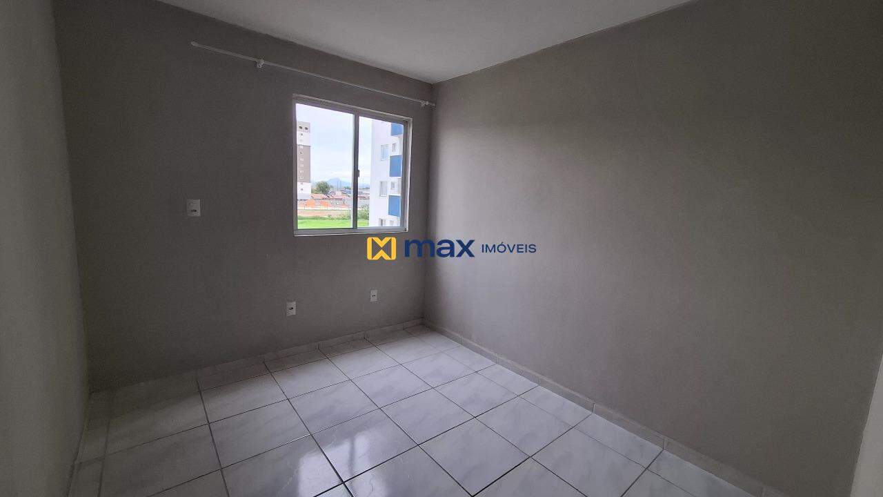 Apartamento para aluguel no Cordeiros: Quarto 1