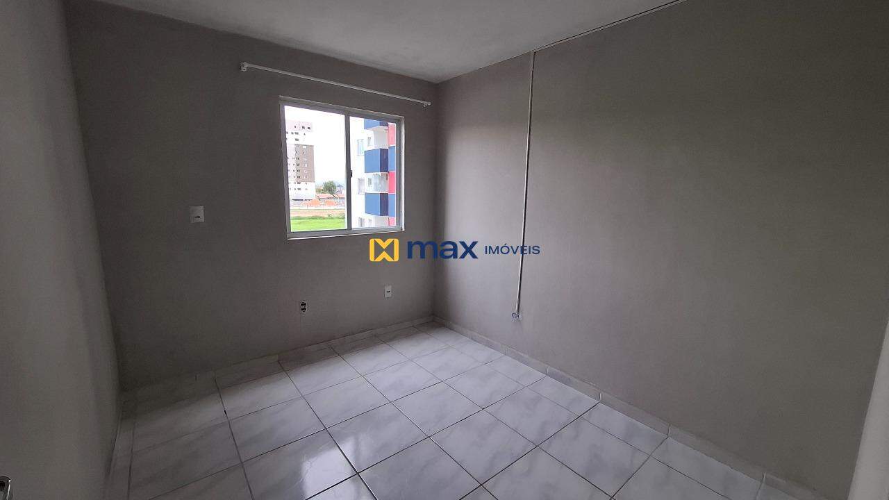 Apartamento para aluguel no Cordeiros: Quarto 2