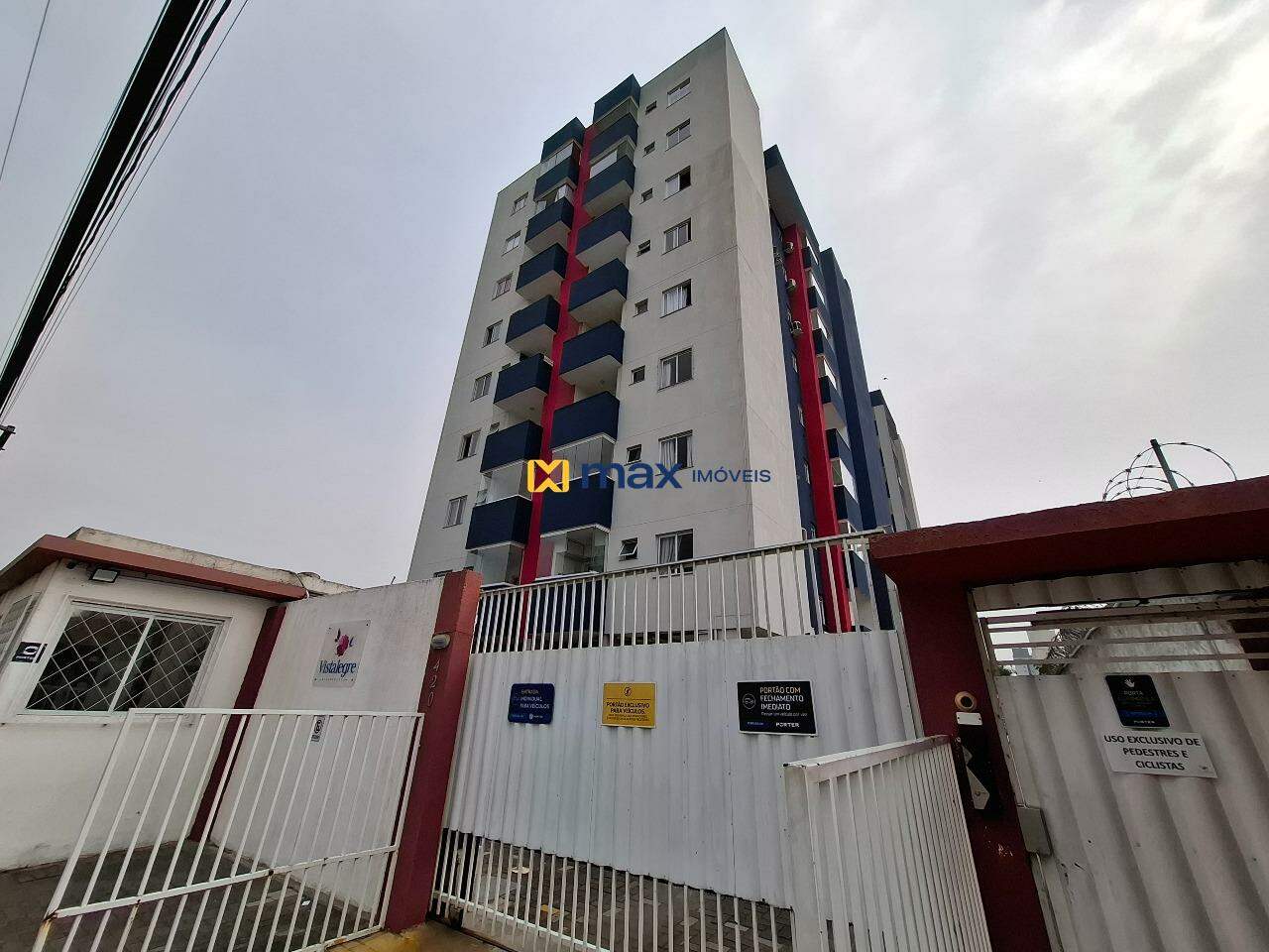 Apartamento para aluguel no Cordeiros: Fachada