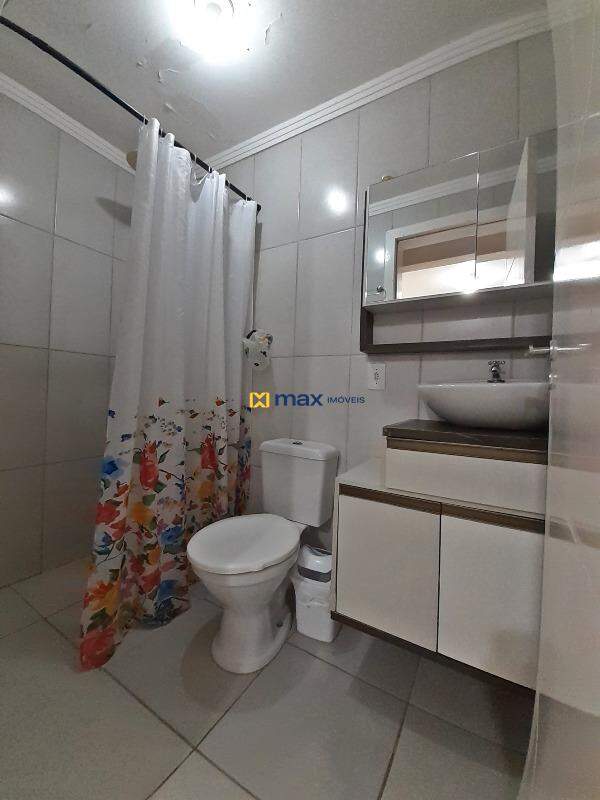 Apartamento à venda no Meia Praia: 