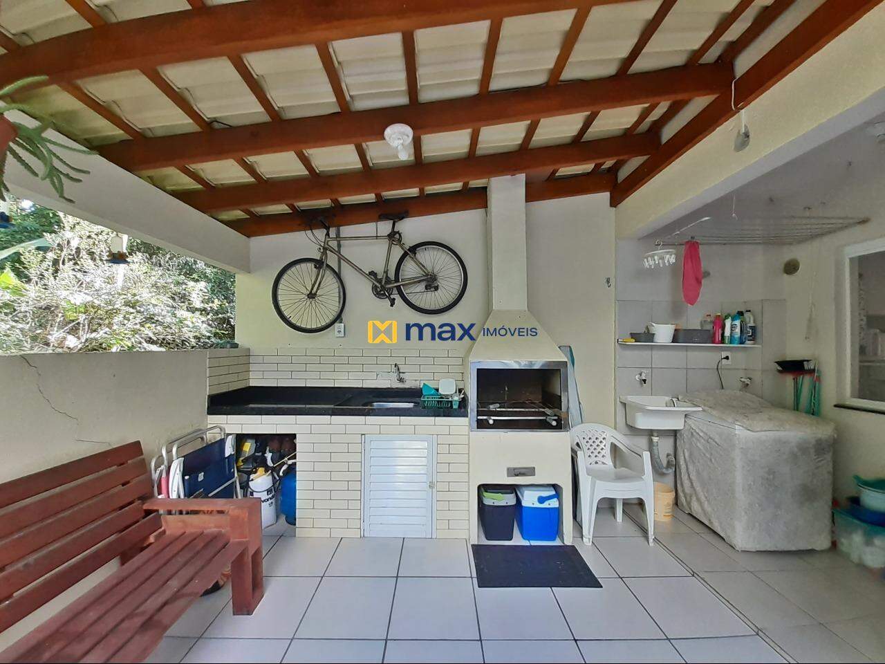 Apartamento à venda no Meia Praia: 