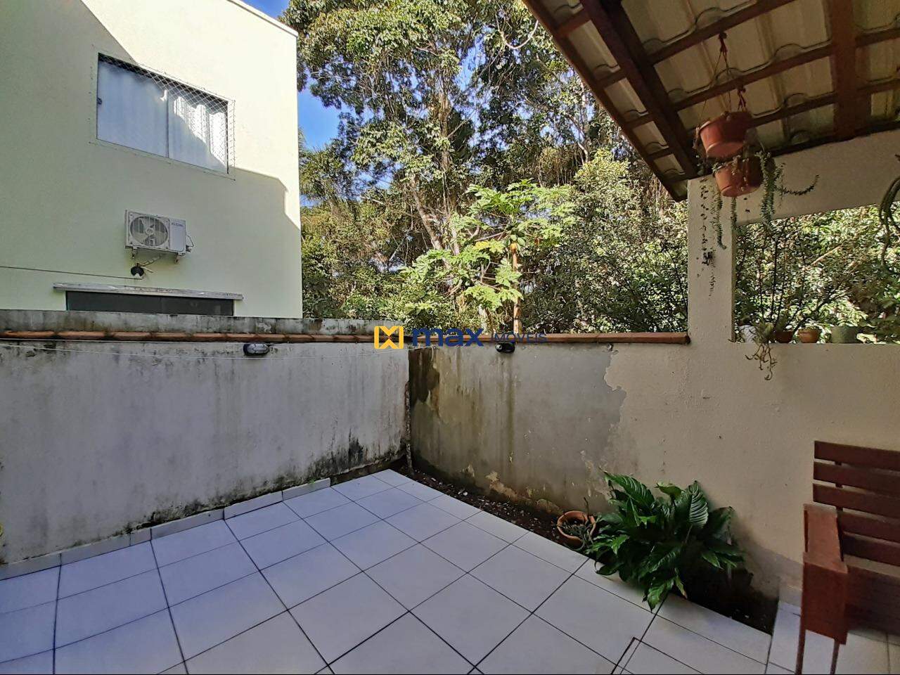 Apartamento à venda no Meia Praia: 