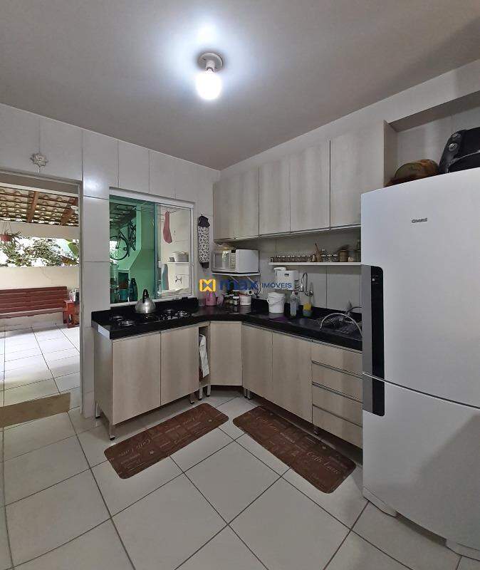 Apartamento à venda no Meia Praia: 