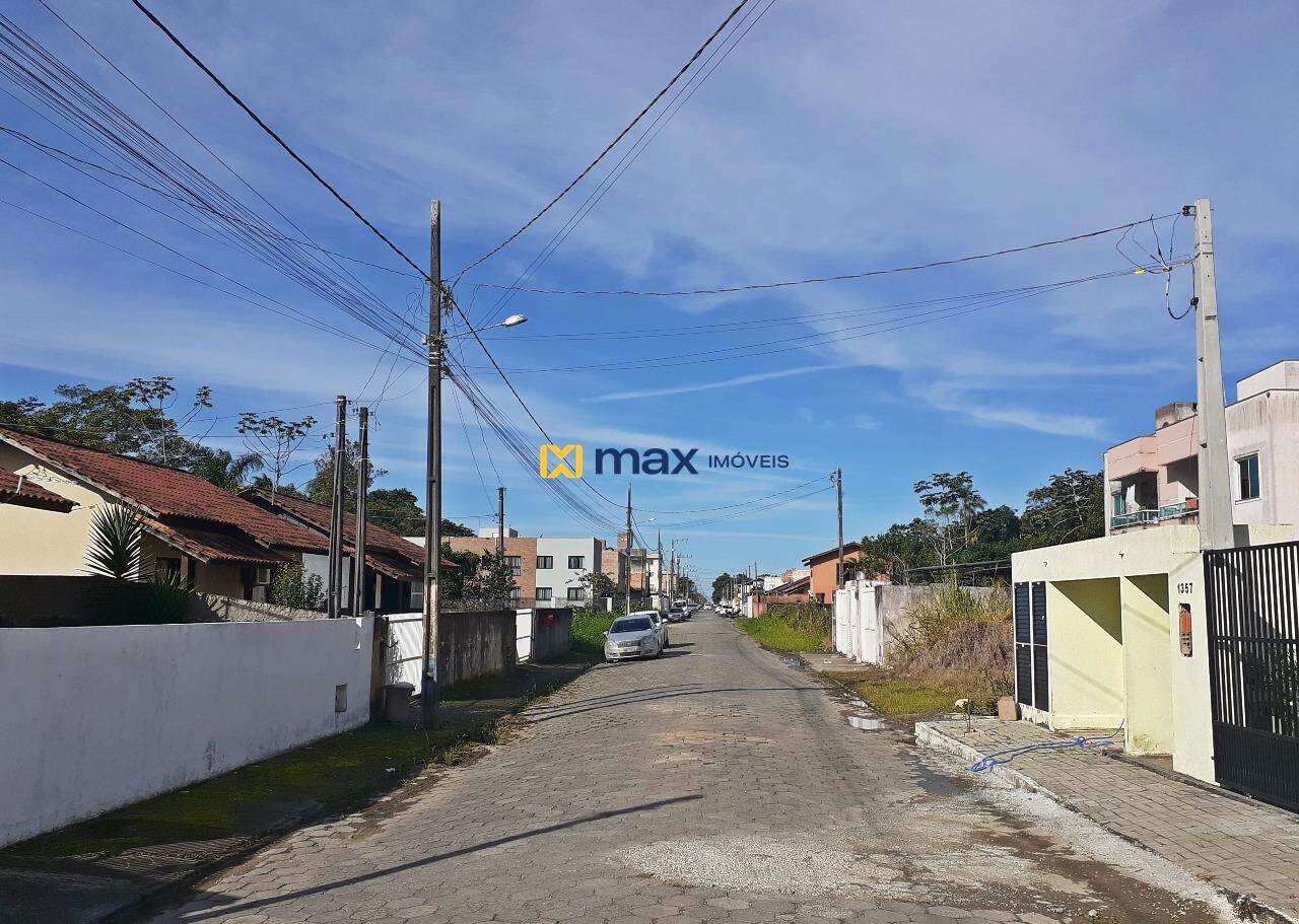 Apartamento à venda no Meia Praia: 