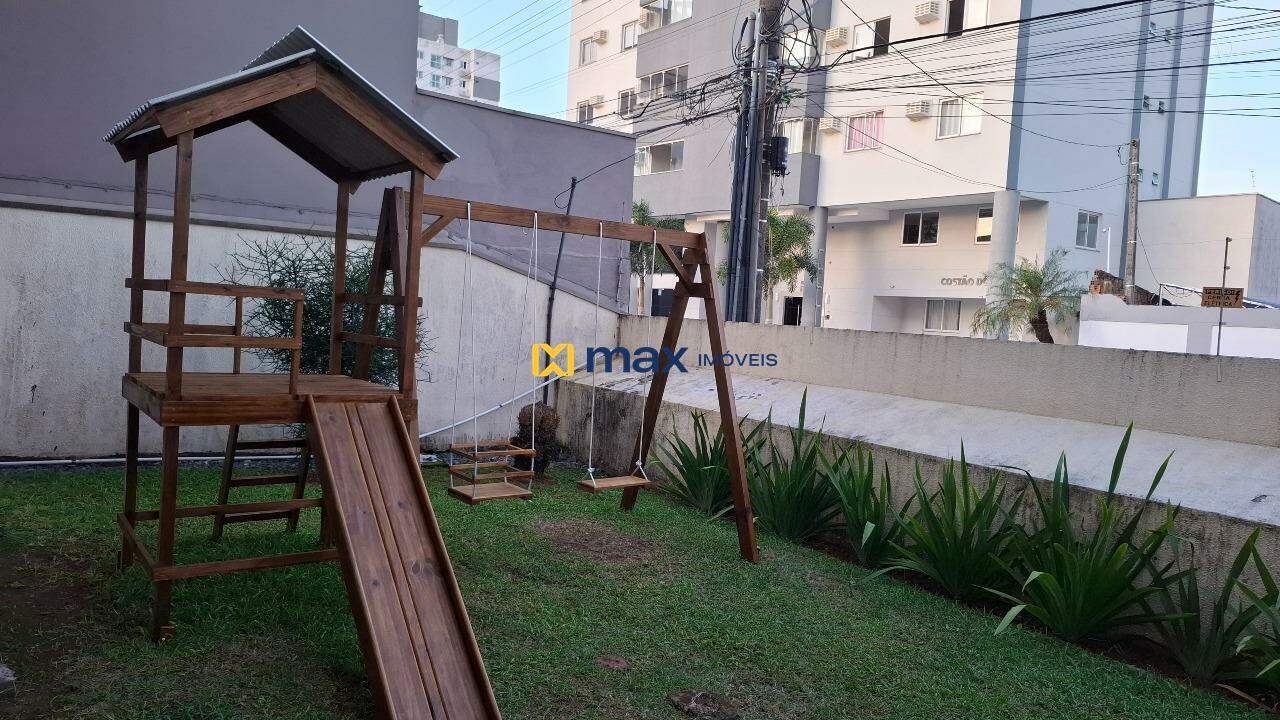 Apartamento à venda no Vila Operária: Playground