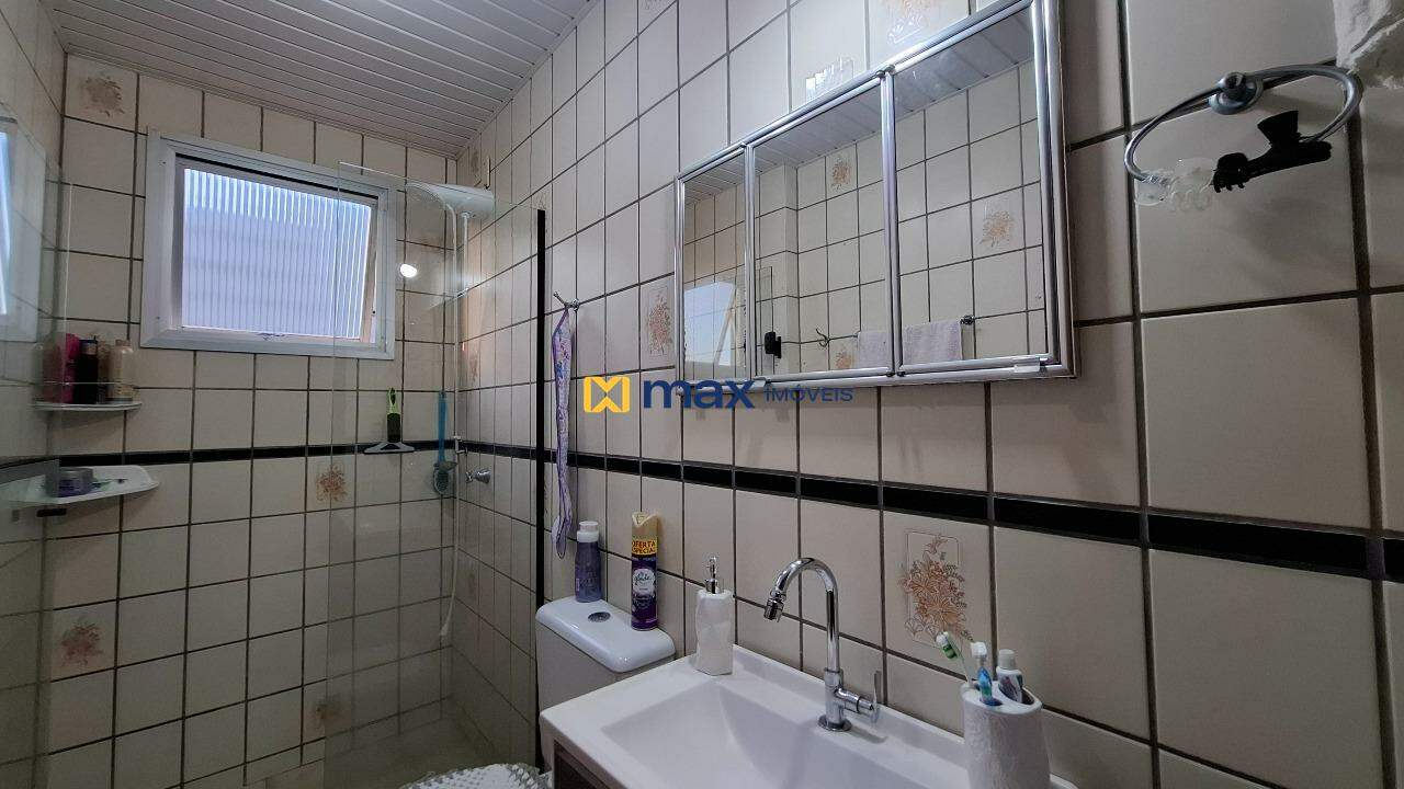 Apartamento à venda no Vila Operária: Banheiro suíte