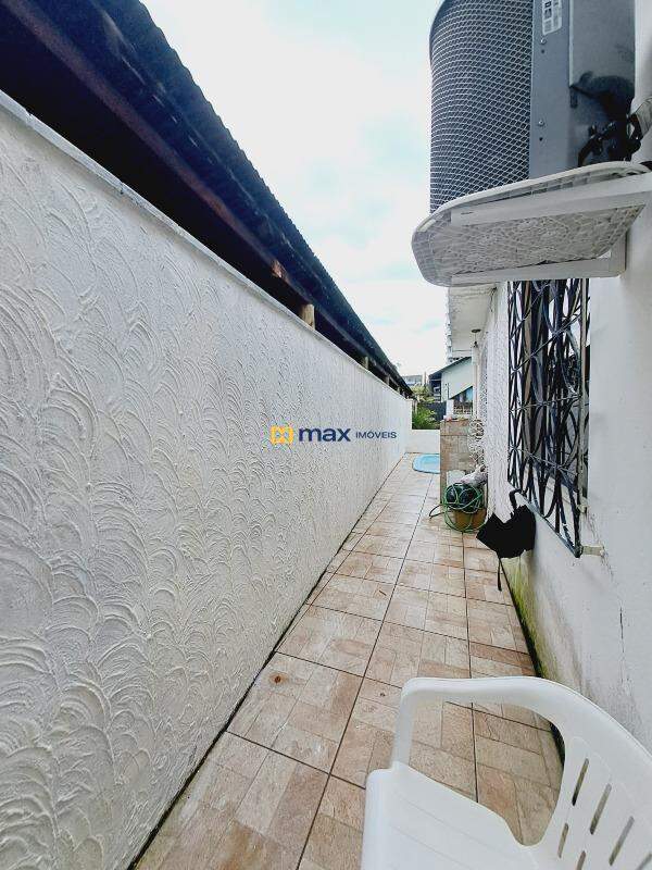 Casa à venda no Centro: Área externa