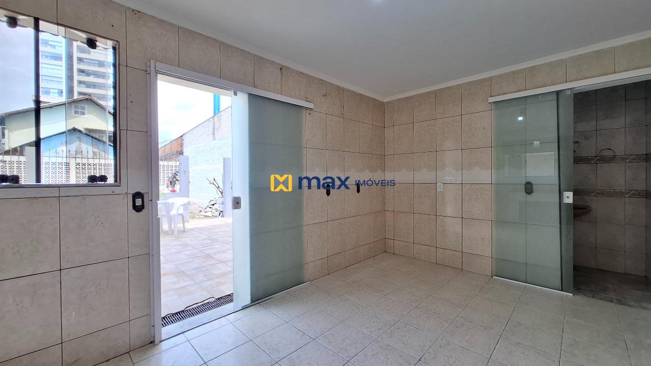 Casa à venda no Centro: Cozinha