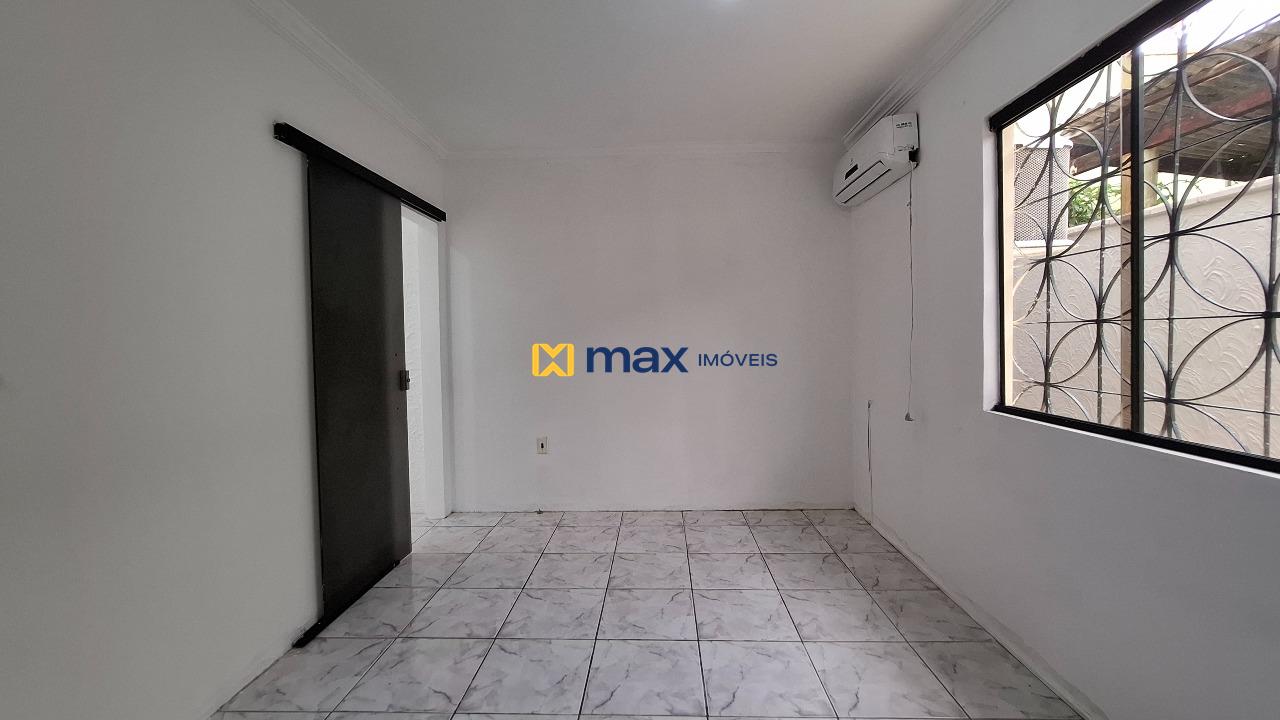 Casa à venda no Centro: Dormitório 2