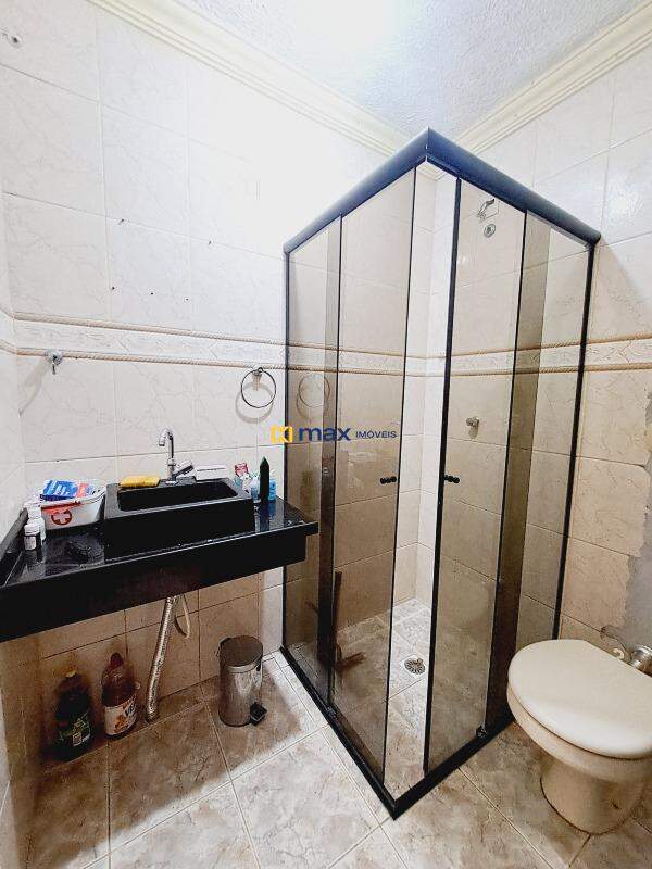 Casa à venda no Centro: Banheiro social 2