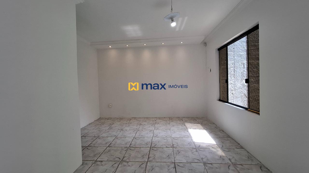 Casa à venda no Centro: Sala de estar