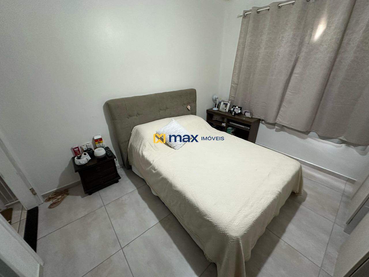 Casa à venda no Centro: Dormitório 2 piso superior