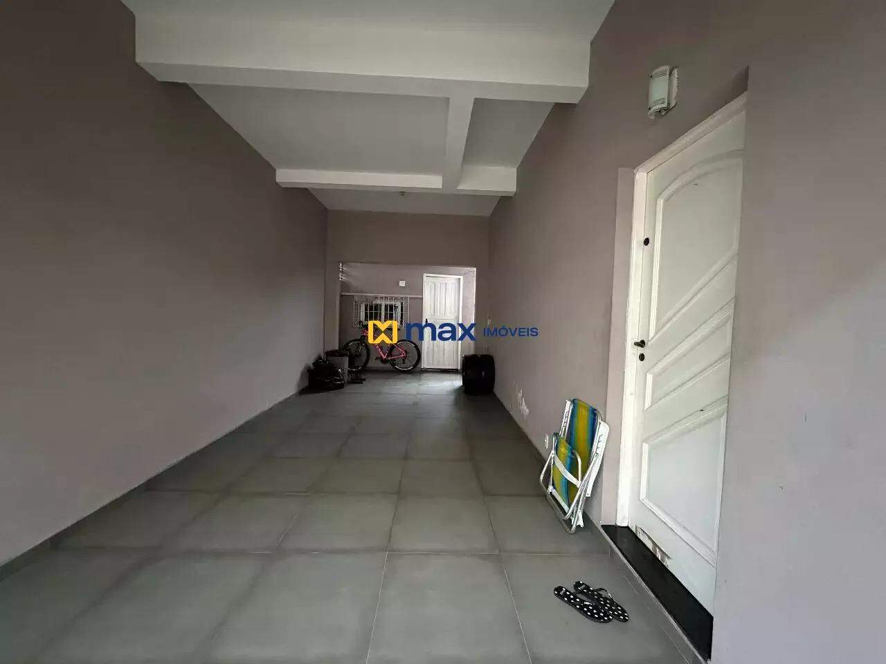 Casa à venda no Centro: Entrada