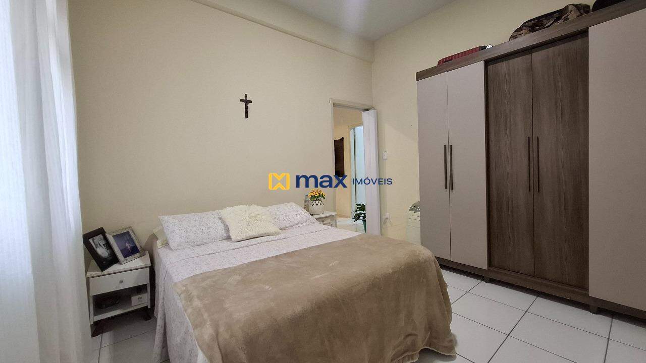 Casa à venda no Centro: Dormitório