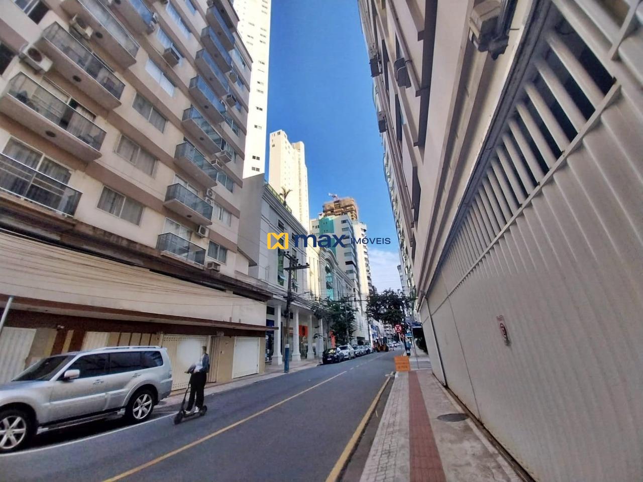 Apartamento para aluguel no Centro: 