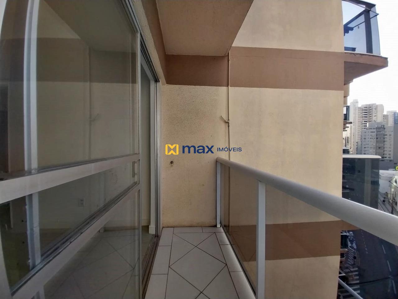 Apartamento para aluguel no Centro: 