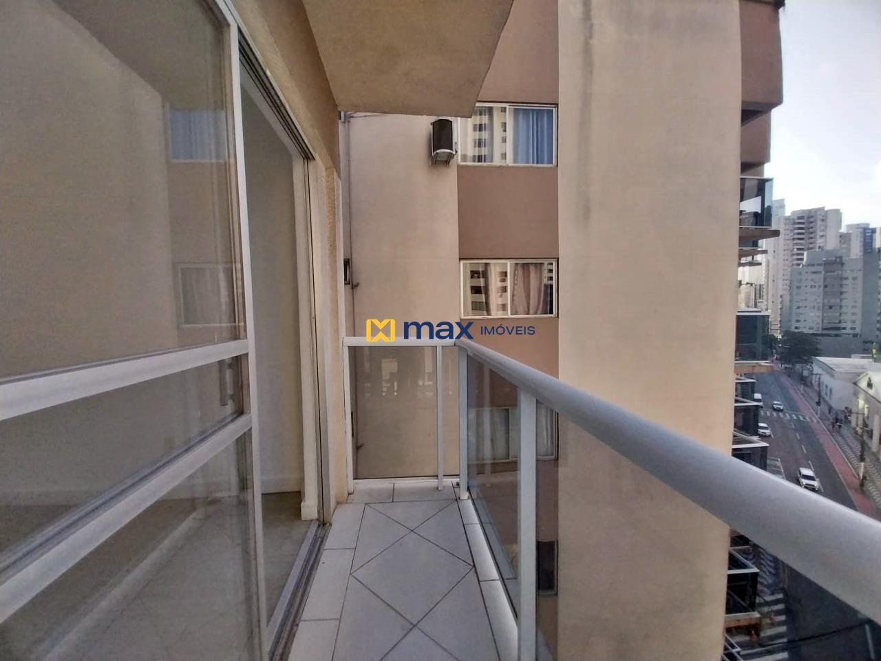 Apartamento para aluguel no Centro: 