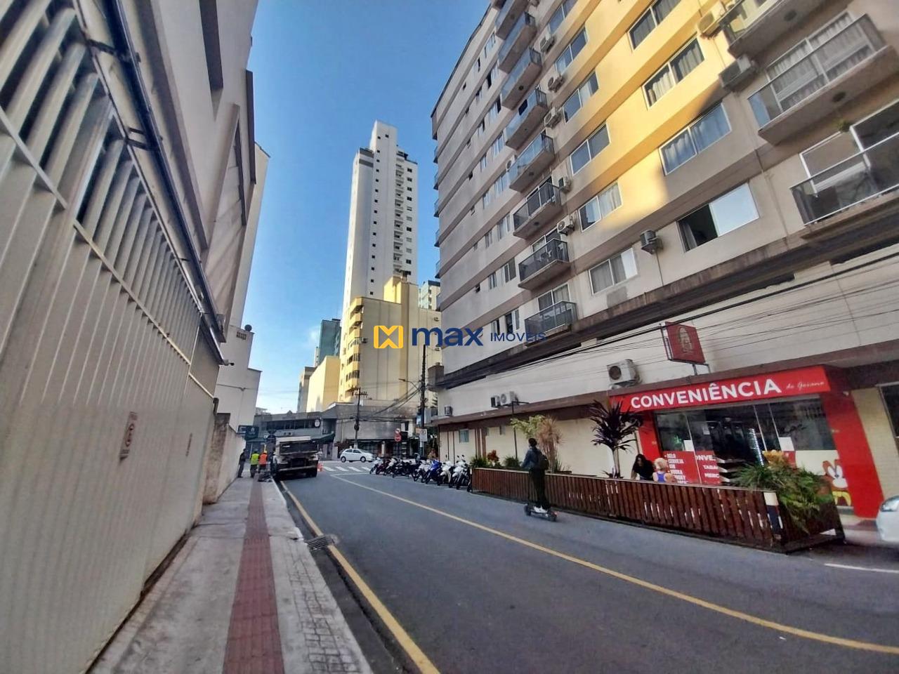 Apartamento para aluguel no Centro: 