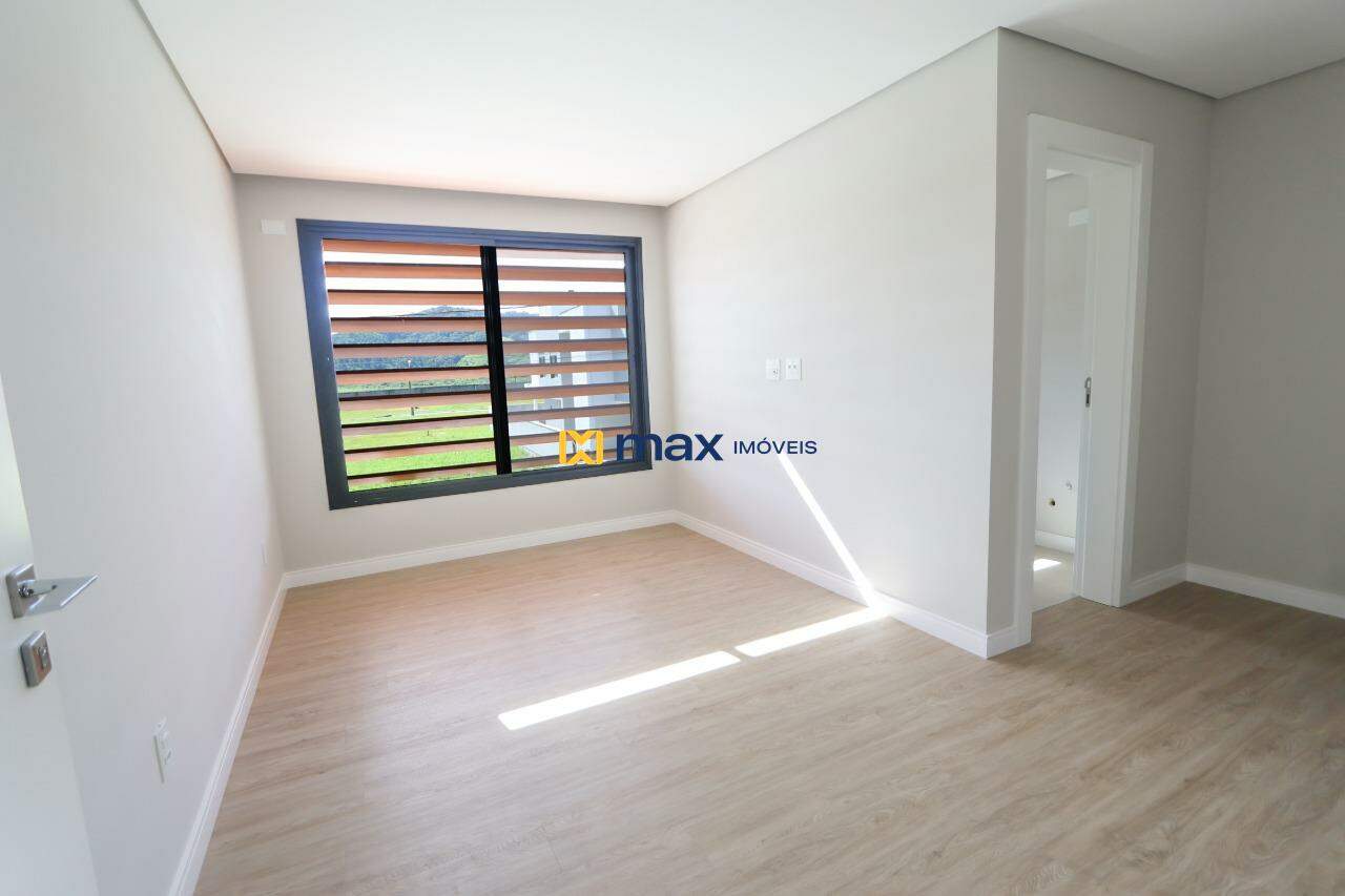 Casa à venda no Santa Regina: Suíte 2